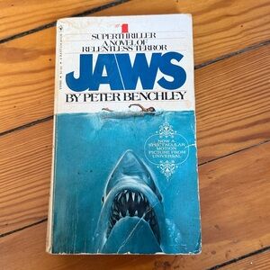 Jaws Novel By Peter Benchley,Bantam Books Paperback 1974 Vintage